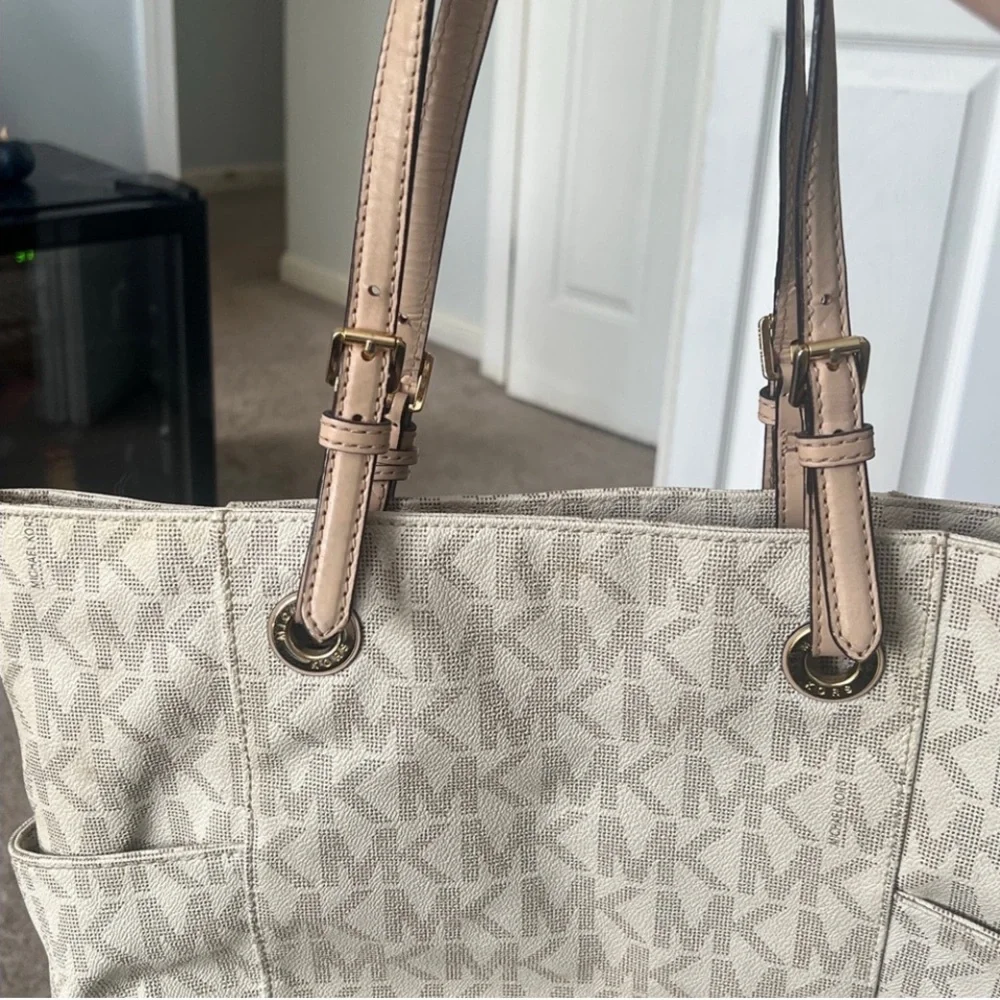 Michael Kors Beige Tote Bag